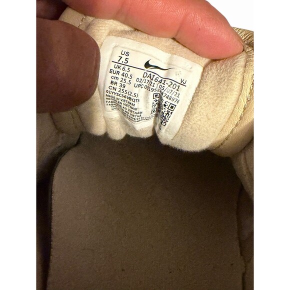 Nike Air Max 90 Premium SandDrift Sneakers Shoes Men’s Size 7.5 DA1641-201 Used - Picture 8 of 10